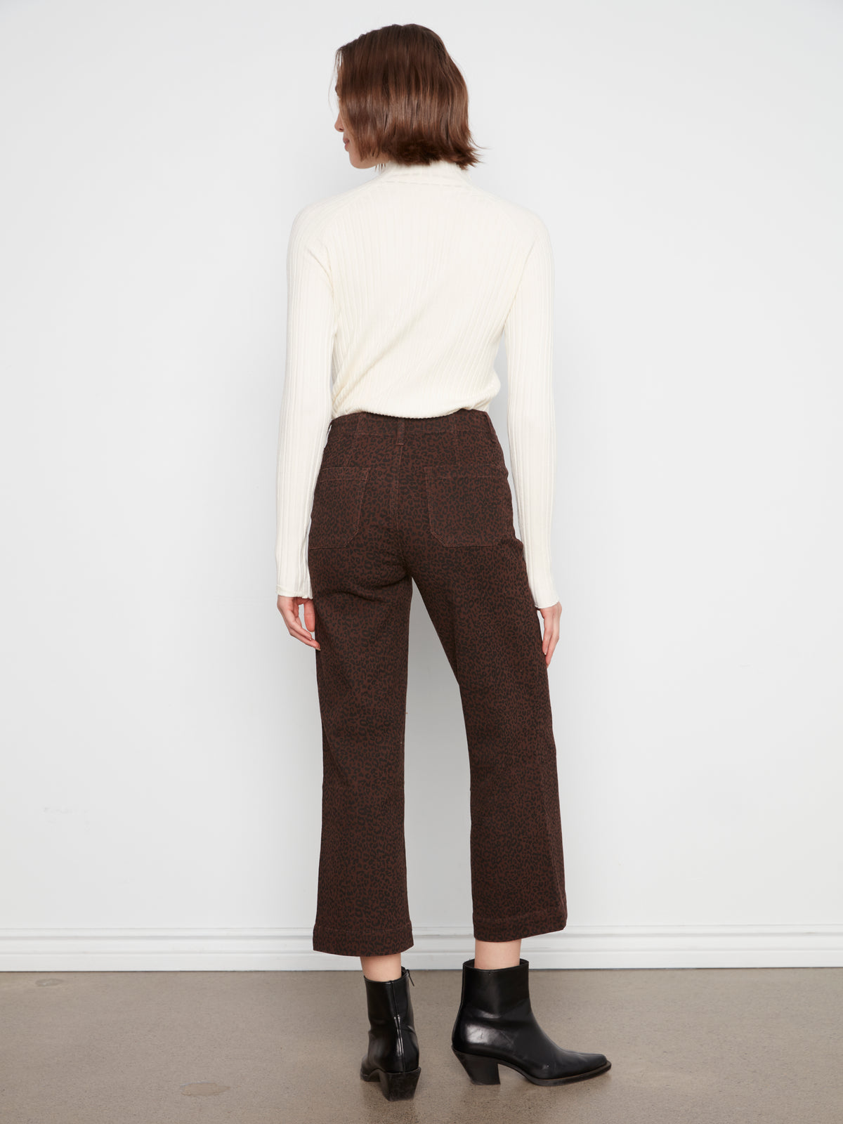 Charlie B Printed Cropped Wide Leg Stretch Twill Pants Leopard C5660RP-671C-P916