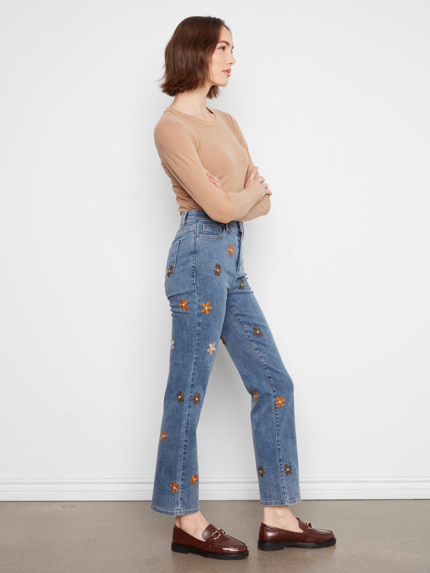 Charlie B Straight Leg Floral Embroidered Pants w/Elastic Inside Waist Medium Blue C5821-431A-146