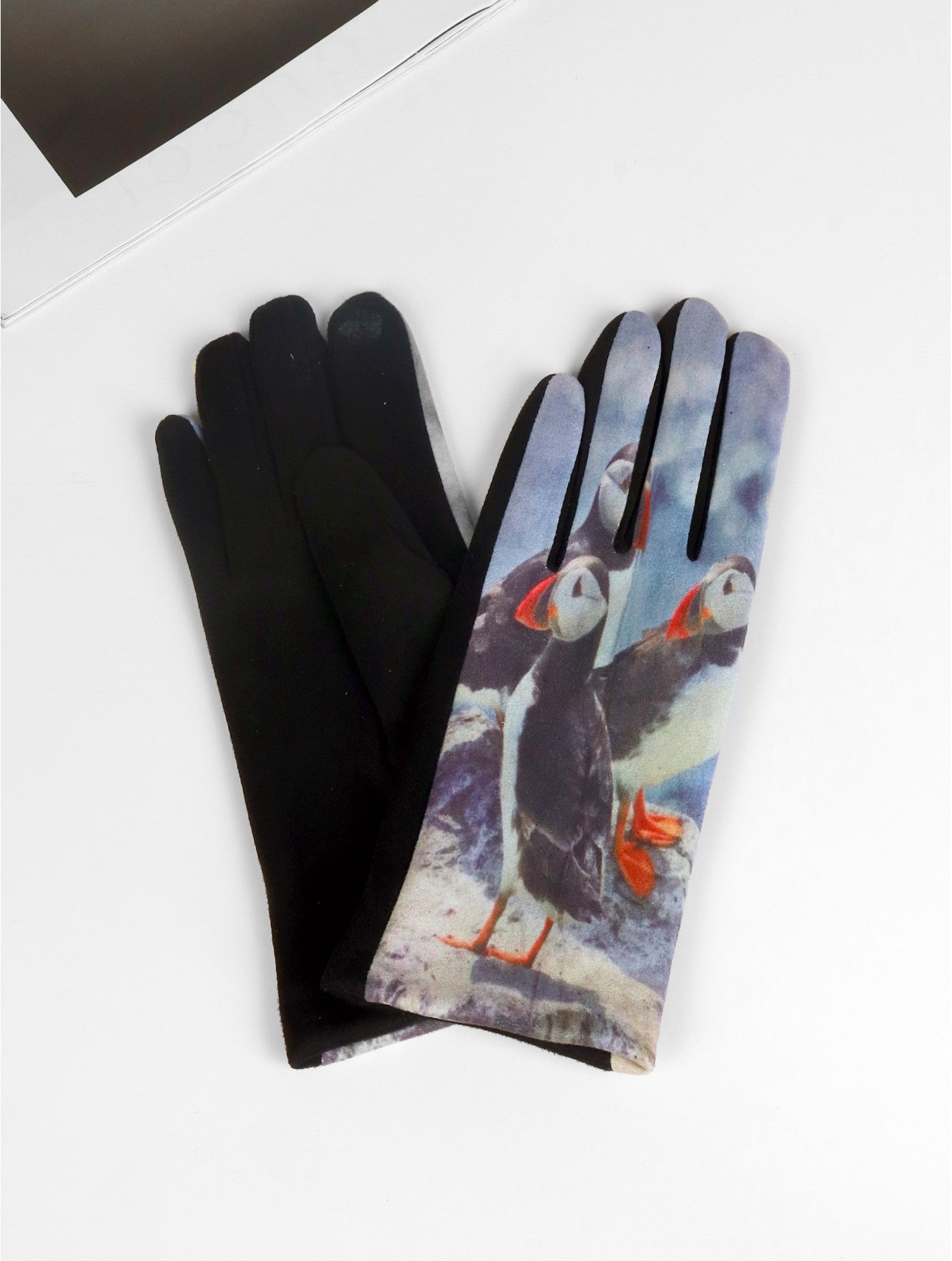 Cherie Bliss Puffin Oil Painting Design Touch Screen Gloves GL127526
