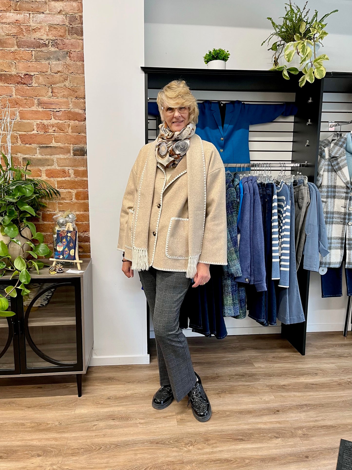 Lisette L Waverley Plaid 31" Mini Flair Pant Charcoal 1360-997