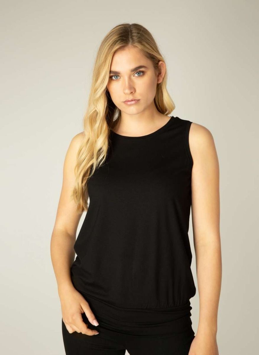 Base Level Yasmin Top Black 6000032