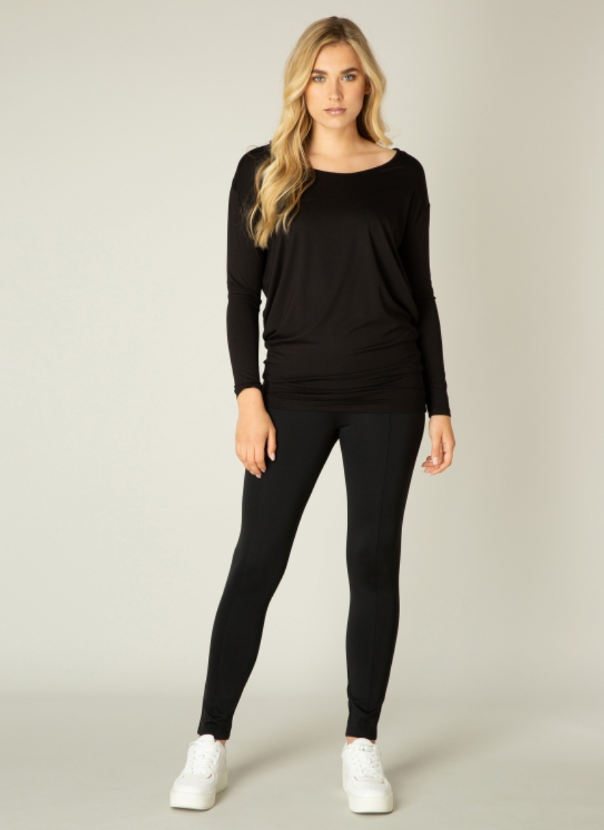 Base Level Yolanda Top/Tunic Black 6000028