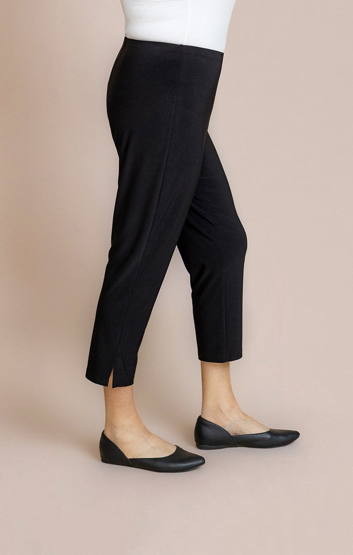 Sympli Narrow Pant Short Black 2748S