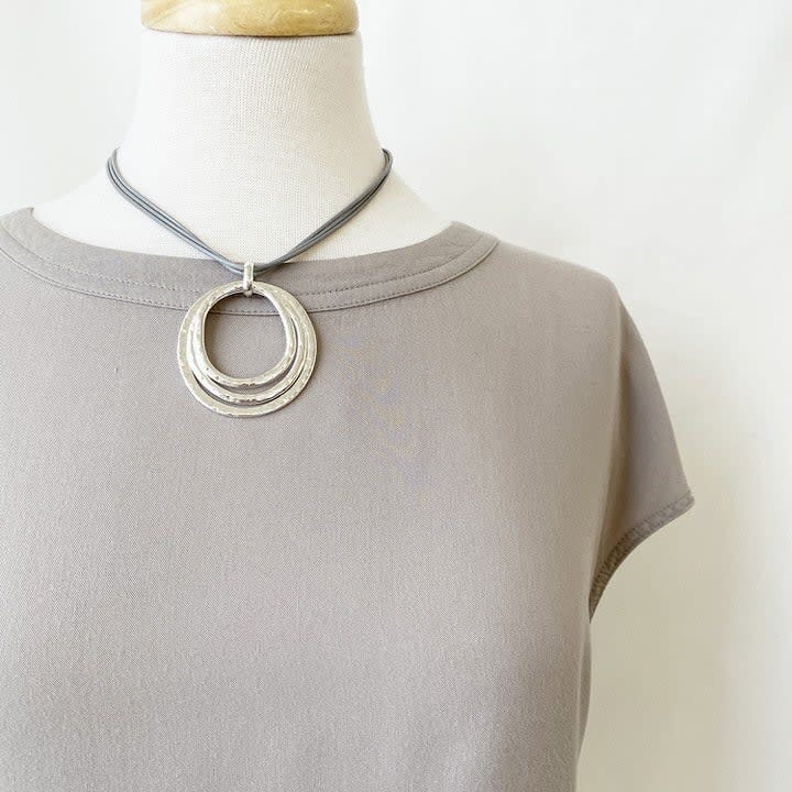 Caracol Grey Cord Necklace w/Hammered Rings 1504-GRY-S